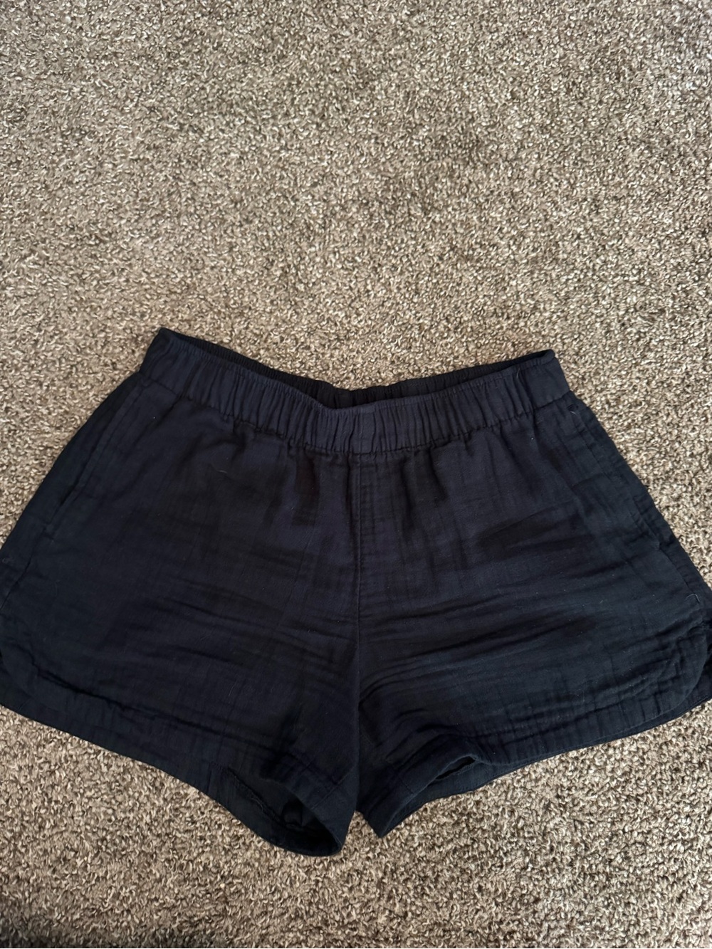 Old navy women’s linen shorts